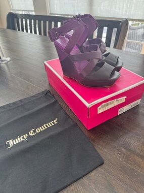 Like new Juicy Couture Black and Purple Wedge Sandals Size 7/7.5
